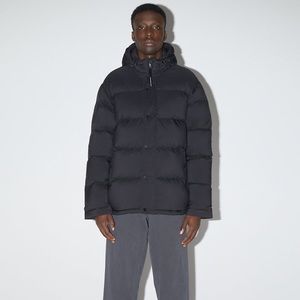NWOT Aritzia Mr. Super Puff Jacket Size Small